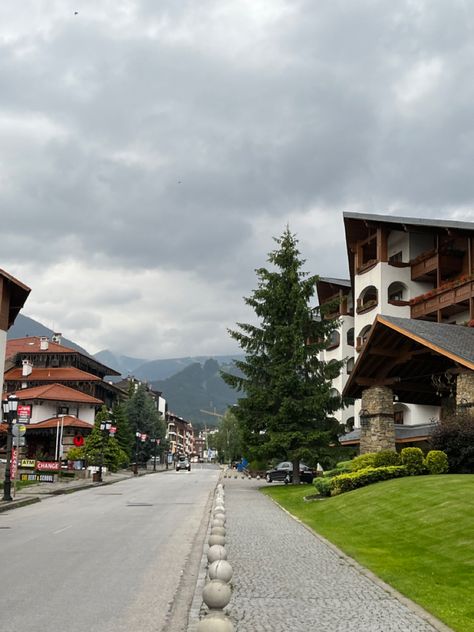 Bansko Bulgaria, Varna Bulgaria, Italy 2023, Sofia Bulgaria, A Rainy Day, Eastern Europe, Baby Pictures, Rainy Day, Bulgaria