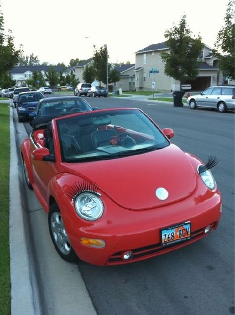 Carlashes for Red Beatle Convertable! LOVE! Red Vw Beetle Aesthetic, Red Vw Beetle Convertible, Red Volkswagen Beetle Aesthetic, Red Beetle Volkswagen, Red Beetle Car, Red Volkswagen Beetle, Beetle Decor, Beatles Car, Red Vw Beetle