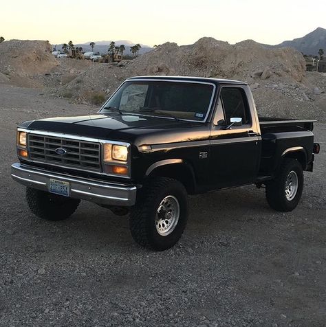 1983 f150 Work Freedom, Obs Ford, Single Cab Trucks, Ford Trucks F150, Future Trucks, Vintage Pickup Trucks, Old Ford Trucks, Classic Ford Trucks, Old Pickup Trucks