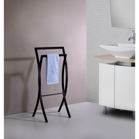 This free standing towel stand is the perfect combination of style and functionality. Constructed of high-quality metal, this towel stand is sturdy and will last for years to come. Free Standing Towel Rack, King Furniture, Bathroom Towel Rack, Towel Stand, Black Towels, Towel Rack Bathroom, Bathroom Towel, Furniture Outlet Stores, Bathroom Towels