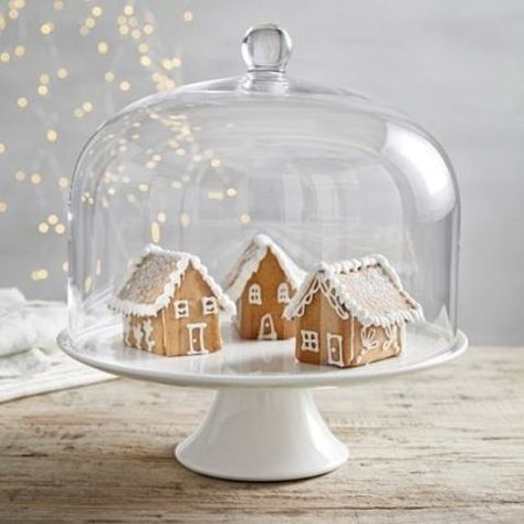 amazing gingerbread christmas display Cake Stand Decor Ideas, Christmas Cake Stand, Winter Lantern, Cake Stand Decor, Christmas Gingerbread House, Glass Cloche, White Christmas Decor, Gingerbread Houses, White Company