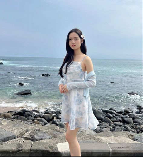 Tracy Sohn, Cute Outfits Korean, Snap Friends, Style Inspiration Spring, Aesthetic Things, Cute Winter Outfits, Just Girl Things, Fitness Inspo, Simple Outfits