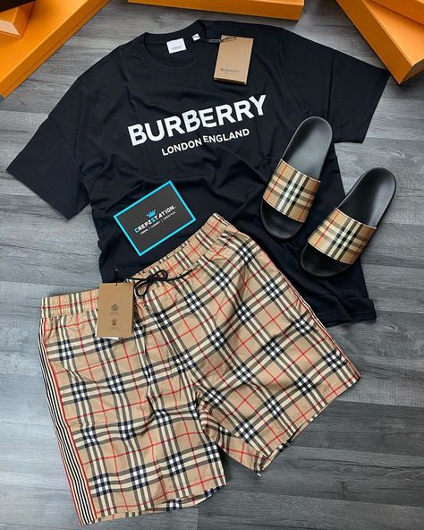 @crepzstation on Instagram: “Burberry Tee Shorts Sliders Set 💦 Sourced for a Repeat Client.  With you very soon Bro thanks again.  For all enquiries please DM or Email…” Different Types Of Suits, Burberry Outfits, Man Fits, Summer Drip, Types Of Suits, Burberry Shorts, Tee Shorts, Fashion Street Wear, Swag Outfits Men