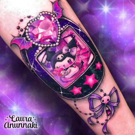 Tamagotchi Tattoo, Laura Anunnaki, Kawaii Ideas, Tattoos Creative, Tattoos Pretty, 50 Tattoo, Fun Tattoo, Bright Tattoos, Framed Tattoo