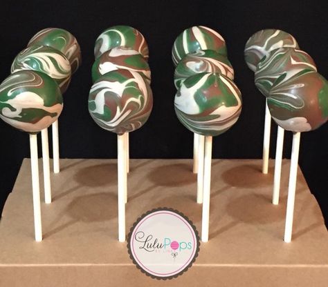 Hunting Cake Pops, Army Cake Pops, Camo Cake Pops, Duck Hunting Cakes, Duck Birthday Theme, Camo Cake, Army Cake, Camouflage Party, Camping Cakes