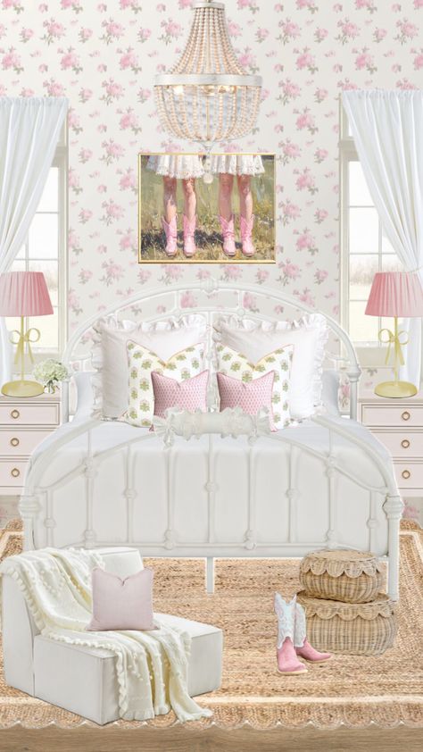 Pink and green room inspo! Southern/preppy Southern Bedroom, Sorority House Rooms, Bedroom Floral, Loveshack Fancy, Dream Dorm Room, Fancy Bedroom, Bedroom 2024, Kids Bedroom Inspiration, Inspired Bedroom