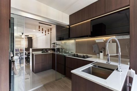 Check out this Contemporary-style HDB Kitchen and other similar styles on Qanvast. Cabinet Above Sink, Kitchen Luxury Modern, Hdb Kitchen, Contemporary Kitchen Interior, Semi Open Kitchen, Wet Kitchen, Glass Kitchen Cabinet, Living Interior Design, Singapore Interior Design