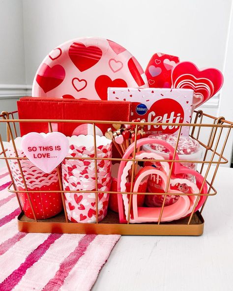 Occasion Bins, Occasion Basket, Occasions Bins, Brrr Basket, Occasion Bin, Bunny Things, Valentines Box, Holiday Baskets, Valentine Box