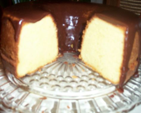 White Chocolate Pound Cake With White Chocolate Icing | Food.com White Chocolate Pound Cake Recipe, White Chocolate Pound Cake, Chocolate Pound Cake Recipe, Chocolate Icing Recipes, White Chocolate Icing, Cake Mix Doctor, Cake With White Chocolate, Chocolate Pound Cake, Pound Cake Recipe