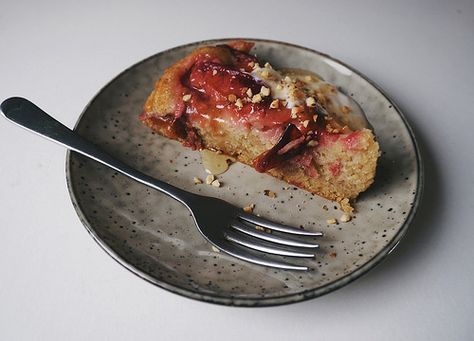 Upside Down Plum & Olive Oil Cake - Being Little. Oil Cake, Olive Oil Cake, Upside Down, Sweet Recipes, Olive Oil, Plum, Baking, Cake