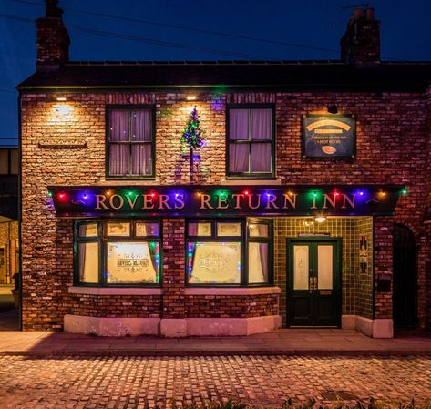 It's going to be another light-hearted Christmas on the cobbles. Christmas Day Celebration, Coronation Street, Christmas Day, Christmas Carol, Best Actor, Family Fun, Behind The Scenes, This Year, Christmas