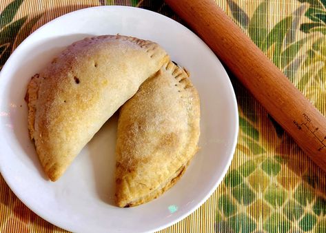 Samoan Desserts Recipes, Paifala Recipe, Samoan Pineapple Pie Recipe, Samoan Panikeke Recipe, Panikeke Recipe, Pani Popo Recipe, Pineapple Custard, Samoan Food, Coconut Bread Recipe