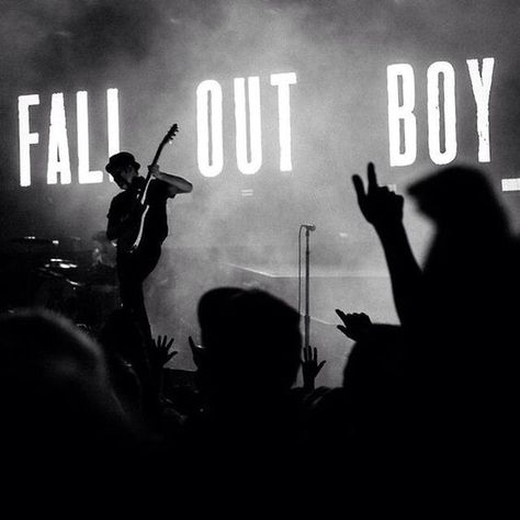 Fall Out Boy Lyrics, Soul Punk, Save Rock And Roll, Band Pictures, Emo Bands, Band Posters, Fall Out Boy, The Band, My Chemical Romance