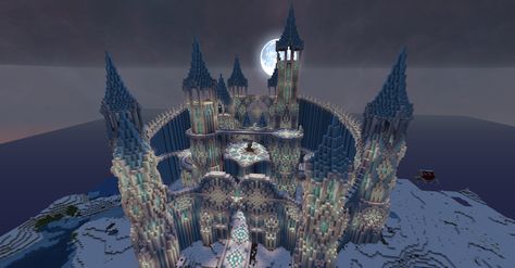 Ice castle Minecraft Snowy Mountain Castle, Minecraft Ice Castle, Minecraft Ideas To Build, Castle Blueprints, Castle Snow, Minecraft Build Ideas, Mega Base, Castle Minecraft, Wallpaper Creative