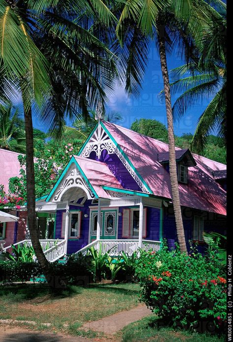 Image Chattel House, Quilt Houses, Lake Cottages, Romantic Settings, Caribbean Homes, Saint Vincent And The Grenadines, Garden Houses, Colorful Houses, Caribbean Style