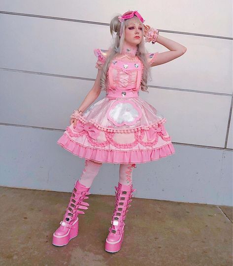 KATIE 🎀 BABYDOLL on Instagram: “I was inspired by bubblegoth and cyberpunk and wanted to combine the more futuristic concepts with lolita fashion.  I wanted an…” Goth Subcultures, Ott Sweet, Kawaii Cyberpunk, Uchuu Kei, Futuristic Outfits, Bubble Goth, Goth Subculture, Demonia Shoes, Sweet Lolita