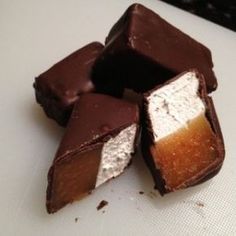 Scotchmallows (See's Candies Copycat) Scotchmallow Recipe, Marshmallow Recipe, Candy Melt, Homemade Marshmallow, Sees Candies, Candy Recipes Homemade, Homemade Candies, Diy Candy, Cookie Ideas