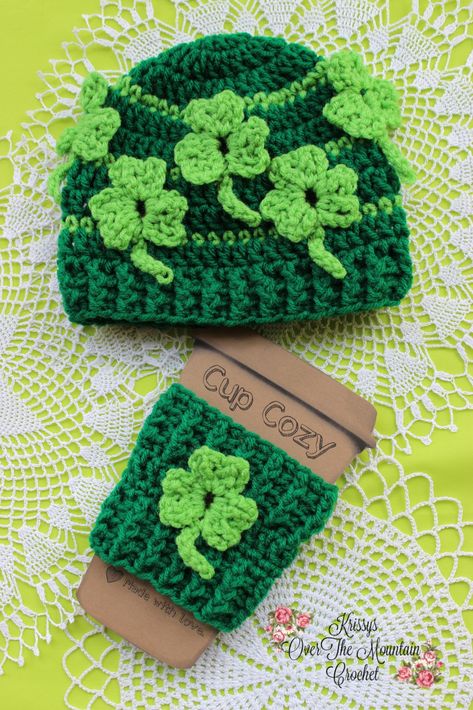 Shamrock Crochet, Crochet Shamrock, Mountain Crochet, Cup Cozy Crochet Pattern, Crochet Coffee Cozy, Crochet Socks Pattern, Crochet Cup Cozy, Cozy Crochet Patterns, Cozy Crochet