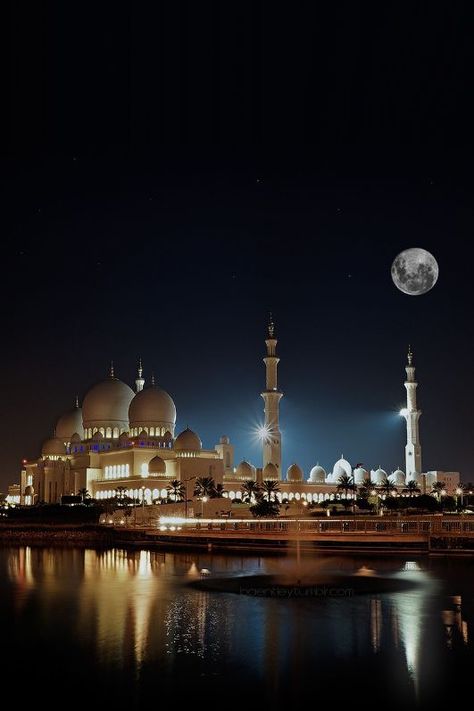 Arsitektur Masjid, Sheikh Zayed Grand Mosque, Mosque Architecture, Religious Architecture, Beautiful Mosques, Grand Mosque, المملكة العربية السعودية, Islamic Images, Islamic Architecture