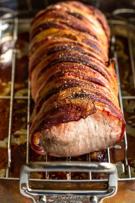 Pork Loin Wrapped In Bacon, Bacon Wrapped Pork Tenderloin Recipes, Bacon In Oven, Pork Loin Oven, Pork Loin Recipes Oven, Baked Pork Loin, Bacon Wrapped Pork Loin, Bacon Wrapped Pork Tenderloin, Pork Loin Roast Recipes