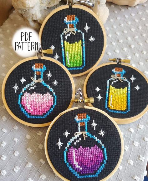 Potions Cross Stitch, Potion Bottle Cross Stitch Pattern, Potion Bottle Embroidery, Witchy Cross Stitch Patterns, Bottle Cross Stitch, Geeky Cross Stitch Patterns, Halloween Cross Stitch Charts, Geeky Cross Stitch, Geeky Craft