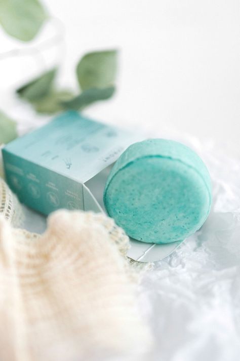 Diy Shampoo Bar, Bar Pics, Fancy Updos, Soap Photography, Shampoo Bar Recipe, Helping Animals, Vegan Bath Products, Diy Shampoo, Shampoo Bars