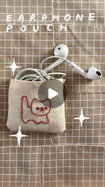 emma on Instagram: "making an embroidered pouch for my earphones 🌷  ✦ available for commissions in south africa ✦  - #southafricanillustrator #diysewing" Earphones Diy, Earphone Pouch, Diy Sewing Clothes, Sewing Clothes, South Africa, Diy Sewing, Pouch, Sewing, Instagram