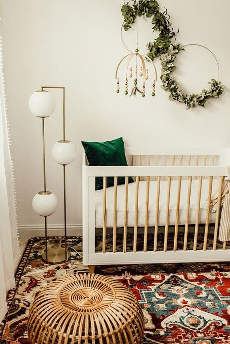 Gender neutral gold and emerald boho nursery Baby Room Boho, Baby Room Boy, Gender Neutral Baby Nursery, Boho Baby Room, Boho Kids Room, Baby Nursery Neutral, Rooms Ideas, Nursery Baby Room, Baby Bedroom