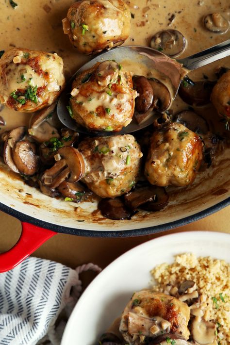 Chicken Marsala Meatballs, Marsala Meatballs, Chicken Meatballs Healthy, Ground Chicken Meatballs, Meatball Dinner, Simple Family Meals, Homemade Meatballs, Chicken Marsala, Chicken Meatballs