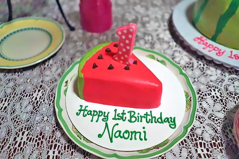 Half Watermelon, Watermelon Cake Recipe, King Cake Recipe, Watermelon Cake, Cool Cake Designs, 1st Birthday Cakes, Simple Cake Designs, Amazing Cake, King Cake