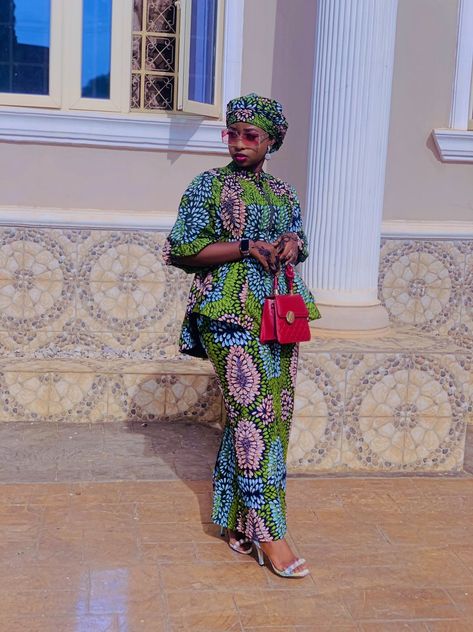 Ankara Skirt And Blouse For Nursing Mothers, Bubu Skirt And Blouse, Arewa Hausa Ankara Skirt And Blouse, Hausa Ankara Skirt And Blouse, Nigerian Dress Styles, African Wedding Attire, Ankara Skirt And Blouse, African Print Dress Ankara, African Dresses Modern