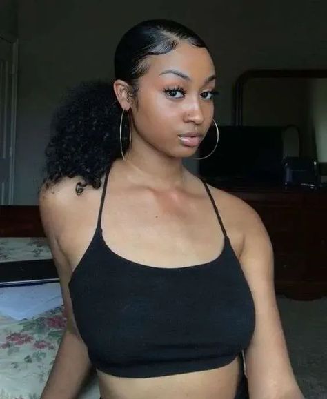 Cute ponytail hairstyles for black hair for 2023! Hairstyles For Black Women Quick, Natural Hairstyles For Black Women, Easy Hairstyles For Medium Hair, Hairstyles For, Hair Ponytail Styles, Ponytail Styles, Short Hair Styles Easy, Easy Hairstyles For Long Hair, Hairstyles For Black Women