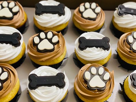 Dog Paw Cupcakes, Cupcake Dog Design, Dog Themed Desserts, Pawprint Cupcakes, Dog Cupcake Design, Dog Themed Cupcakes, Dog Theme Cake, Paw Print Cupcakes, Dog Adoption Party