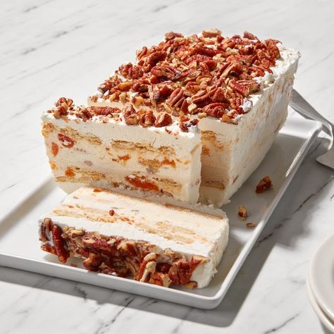 Peach and Butter Pecan Ice Cream Icebox Cake Memorial Day Desserts, Peach Butter, Butter Pecan Ice Cream, Icebox Cake Recipes, Ice Cream Cake Recipe, Pecan Ice Cream, Pistachio Ice Cream, Chocolate Graham Crackers, Make Ahead Desserts