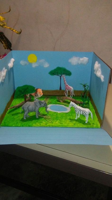 Zebra Diorama Project, Animal Habitat Project Kindergarten, Savannah Habitat Projects For Kids, Mini Zoo Project For Kids, Safari Project, Animal Habitats Preschool, Giraffe Habitat, Savanna Biome, Grassland Biome