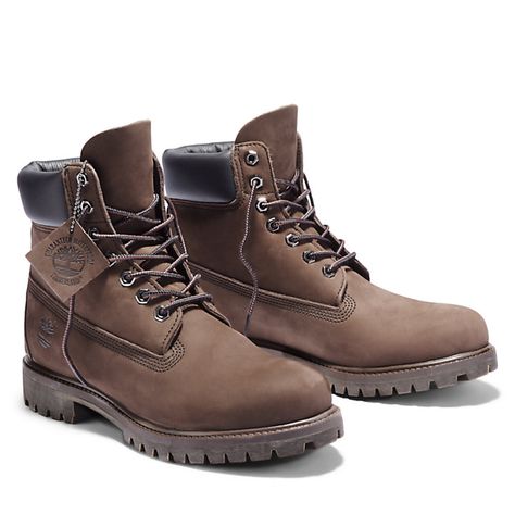 Medium Brown Nubuck Brown Timberland Boots, Timberland Store, Mens Vest Fashion, Timberland Classic, Timberland Women, Timberland 6 Inch, Diy Clothes And Shoes, Classic Boots, Timberland Mens