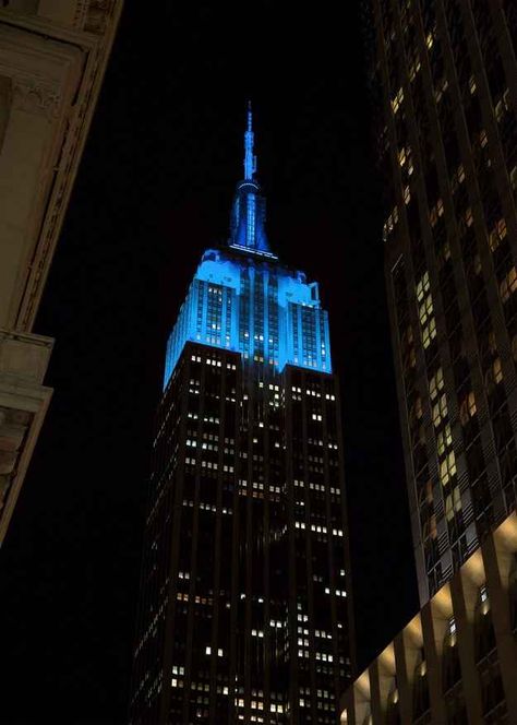 Empire State Building – New York, NY Percy Jackson Cabins, Percy Jackson Wallpaper, The Last Olympian, Dibujos Percy Jackson, The Lightning Thief, Percy Jackson Art, Percy Jackson Books, Percabeth, Camp Half Blood