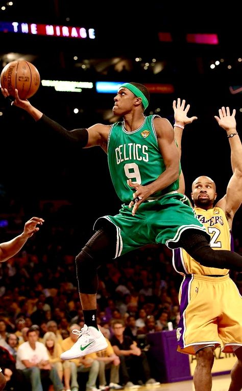 Rajon Rondo Celtics, Rajon Rondo Wallpaper, Aesthetic Nba, Terry Rozier, Franklin The Turtle, Rajon Rondo, Boston Celtics Basketball, Celtics Basketball, Paul Pierce