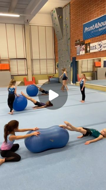 Gymnastic Strength Training, Gymnastics Drills, Preschool Gymnastics, Yoga Ball Exercises, Gymnastics Coaching, Gymnastics Training, Gymnastics Videos, Core Stability, Core Exercises