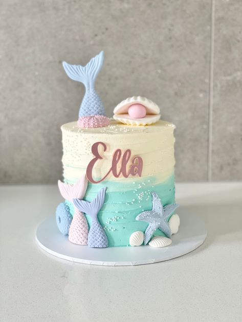 One Tier Mermaid Cake, Mermaid Theme Cake Design, Mermaid Party At Home, Birthday Cakes Without Fondant, Popular Cakes Designs, Chocolate Mermaid Cake, Mermaid Cake Ideas Birthdays, Purple Mermaid Cake, Pastel Mermaid Cake