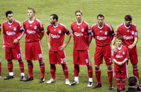 Top World Football Kits with Beer As a Sponsor When the English Premier League was founded in 1992, alcohol-related sponsors accounted for 18% of the league. These collaborations resulted in impressive kits that fans still wear to stadiums today, while others created legendary moments. For the 19-20 season, the proportion of logos on the uniforms of EPL teams associated with alcohol was a whopping... zero (0). Bookmakers, on the other hand, now hold a 50% share. You can find such facts, sports n Old Liverpool, Kenny Dalglish, Old Firm, Liverpool Team, Blackburn Rovers, Champions League Final, Liverpool Football Club, World Football, Liverpool Football