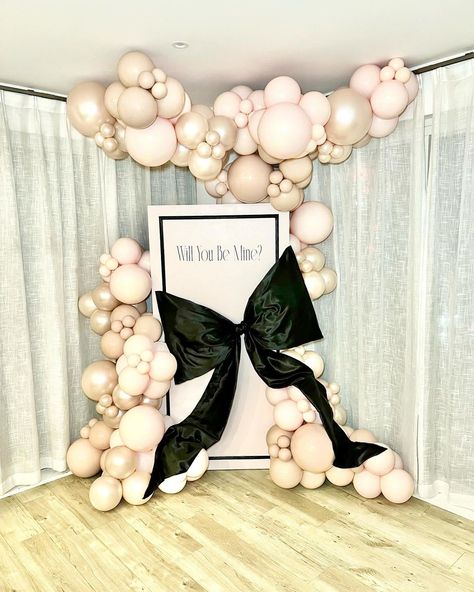 Personally I love the current bow trend. They’re super feminine and nostalgic. I remember wearing bows in my hair as a child and the cute… | Instagram Luxury Balloon Decor, Bow Trend, Cupid Valentine, Balloon Bouquet Diy, Fashion Interior Design, Bridal Shower Balloons, 32 Birthday, Birthday Party Theme Decorations, Birthday Balloon Decorations