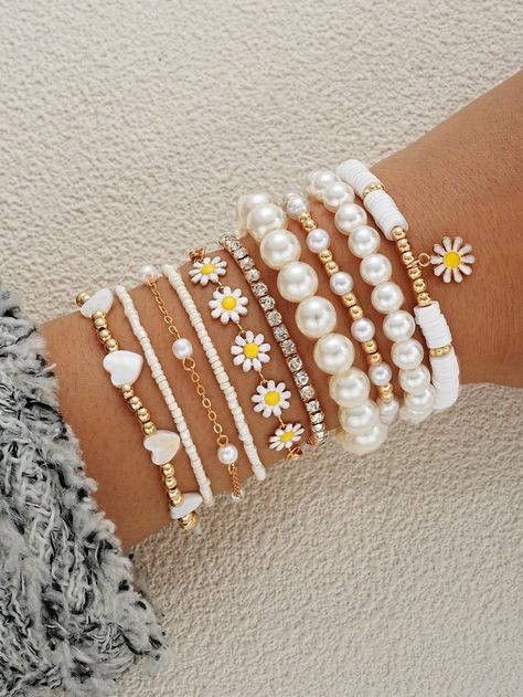 Yellow Gold  Collar  Zinc Alloy   Embellished   Women Fashion Jewelry Seed Bead And Clay Bead Bracelets, Tiny Bead Bracelet Patterns, Smiley Face Beaded Bracelet, Floral Beaded Bracelet, Diy Gold Bracelets, Bracelets Preppy, Message Bracelets, Jewelry Homemade, Cute Beads