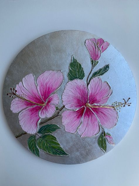 Art On Round Canvas, Painting On Round Canvas, Lippon Art, Handmade Flowers Tutorial, Painted Dupatta, Acrylic Art Projects, Flower Drawing Design, Texture Paste, Tanjore Painting