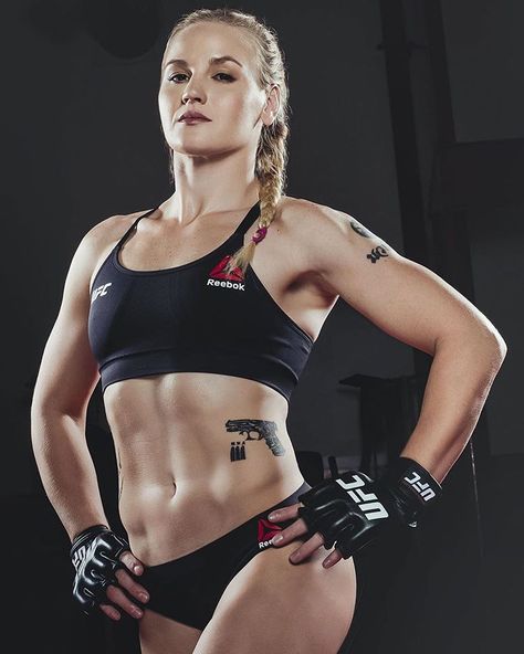 WHYWELOVEMMA on Instagram: “📌5 Amazing Facts About Valentina Shevchenko You Probably Didn't Know ⠀ • Valentina enjoyed her first KO win at the age of 12, obliterating…” Female Crossfit Athletes, Female Mma Fighters, Mma Videos, Valentina Shevchenko, Mma Girls, Mma Workout, Ufc Women, Female Martial Artists, Martial Arts Girl