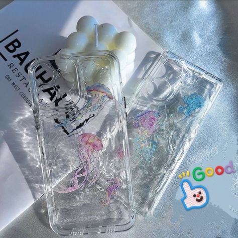 Jellyfish Ripples Epoxy phone case, available for all iPhone & Samsung phone More details check my Bio For the epoxy case, the processing time is about 15-20 days. #epoxy #epoxyphonecase #resinphonecase #animalphonecase #jellyfish #jellyfishdesign #epoxydiy #handmadephonecase #zflip5 #zflipcase #zflip4case Jellyfish Phone Case, Jellyfish Design, Handmade Phone Case, Animal Phone Cases, Manualidades Diy, Phone Protection, Custom Phone, Custom Phone Cases, Samsung Case