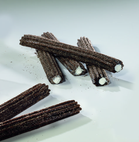 OREO + CHURROS = LOVE #OREOCHURROS #CHURROS #food #mashups Food Mashups, Oreo Churros, Just Bake, Oreo Cookies, Favorite Cookies, Sweet Snacks, Yum Yum, Meat Jerky, Oreo