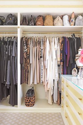 Pieces are organized by color, coordinating bags are within reach, and summer clothes now live in a closet in the guest room. At long last, Gayle can see exactly what she has. Which happens to be peace of mind and the ability to get dressed with ease. Closets Ideas, Organiser Son Dressing, Closet Idea, Dance Room, Brick Bbq, Organizar Closet, Dressing Design, Organized Closet, Ikea Closet