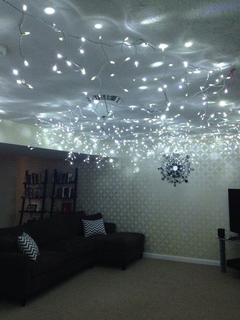 Easy sleeping under the stars theme for slumber parties! Just use icicle Christmas lights! Under The Stars Theme, Icicle Christmas Lights, Diy Christmas Lights, Lights For Bedroom, 13th Birthday Parties, Bedroom Wall Colors, Starry Nights, Icicle Lights, Sleeping Under The Stars