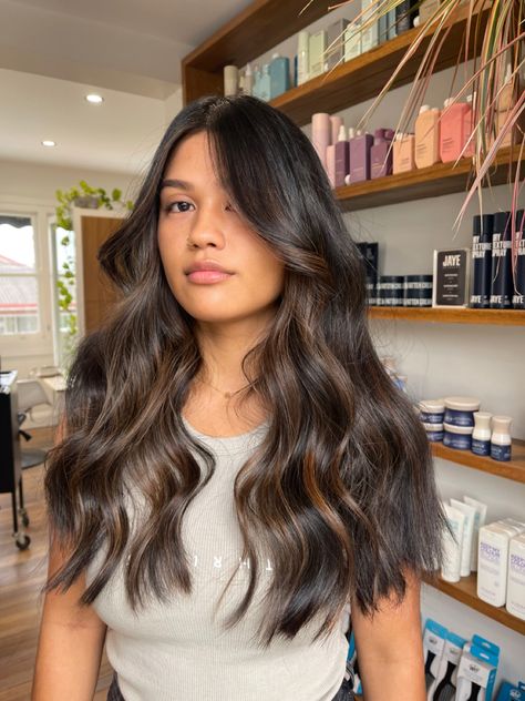 Balayage For Virgin Black Hair, Bronze Brown Balayage, Dark Brown Hair Balayage Front View, Fall Color For Dark Brown Hair, Brown Balayage On Black Hair Asian, Black Brown Balayage Hair, Natural Balayage Dark Hair, Dark Brown Hair With Highlights Latina, Good Hair Colors For Black Hair